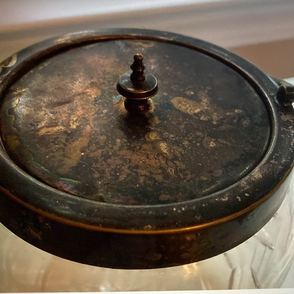 Cut Crystal Biscuits Jar - Picture 2 of 2